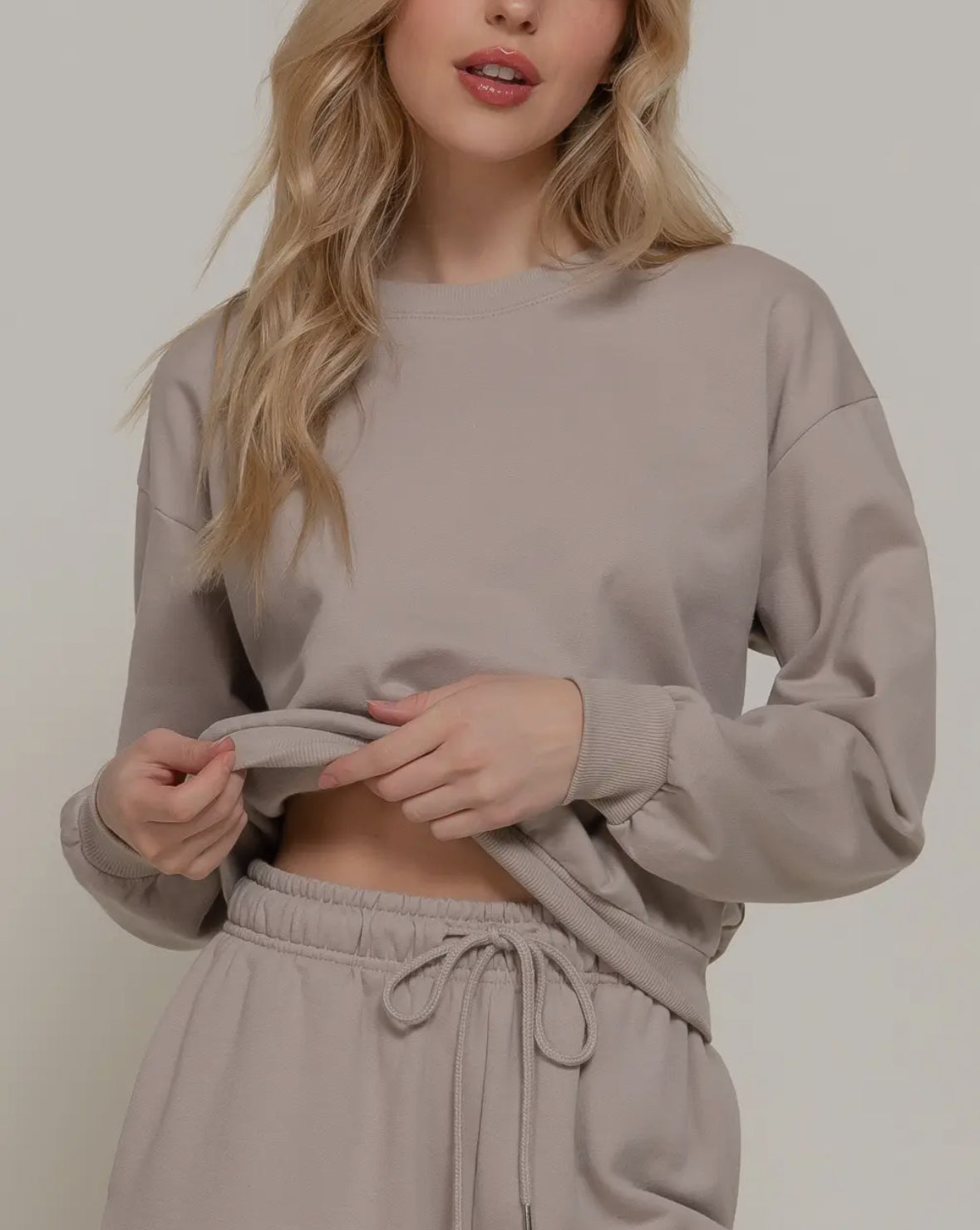 Women’s Long Sleeve Crewneck Sweatshirt | buttery soft loungewear